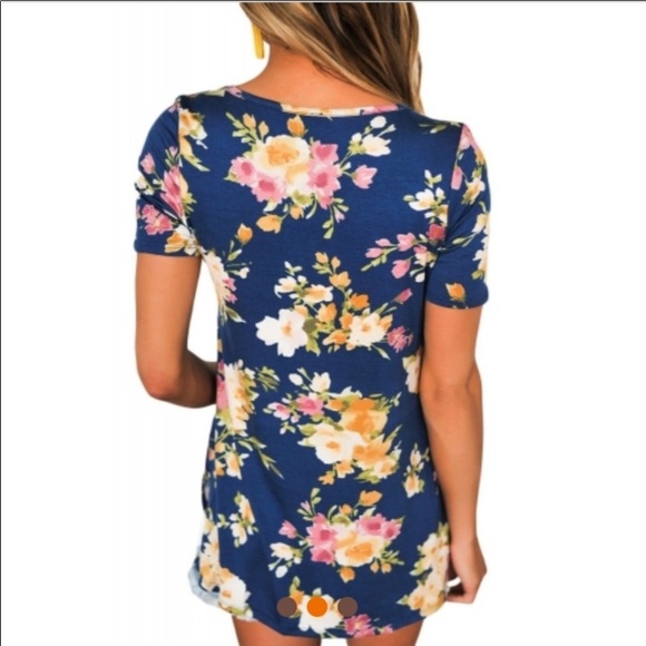 STRAPPY BLUE FLORAL TOP - Picture 2 of 2